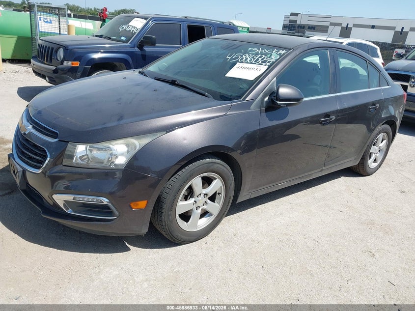 2016 CHEVROLET CRUZE LIMITED auction photo 2