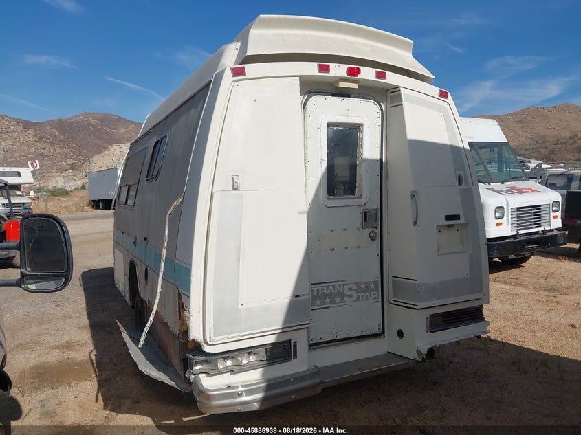 1984 CHEVROLET G30 auction photo 3