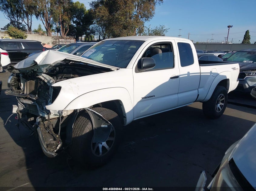 2014 Toyota Tacoma, Удар спереду, IAAI, VIN 5TFTX4GN5EX036749 — фото 2
