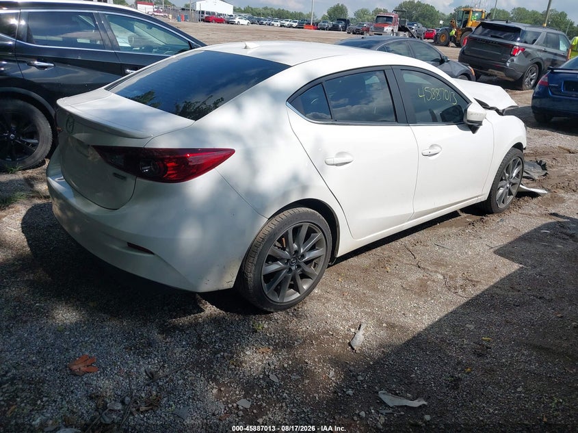 2018 MAZDA MAZDA3 auction photo 4