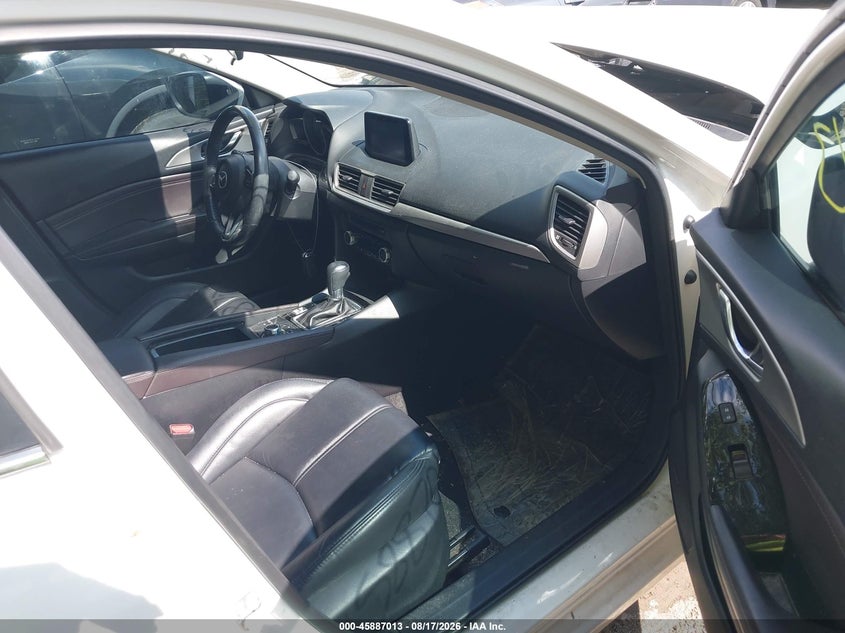 2018 MAZDA MAZDA3 auction photo 5