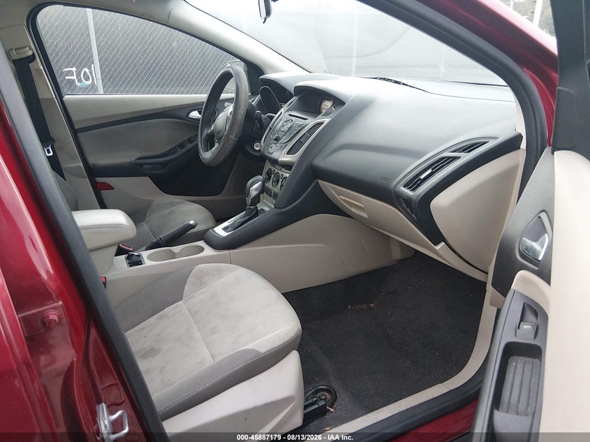 FORD FOCUS 2014 VIN 1FADP3F28EL159853
