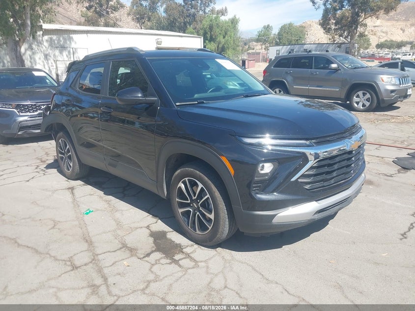 2024 CHEVROLET TRAILBLAZER — zdjęcie z aukcji