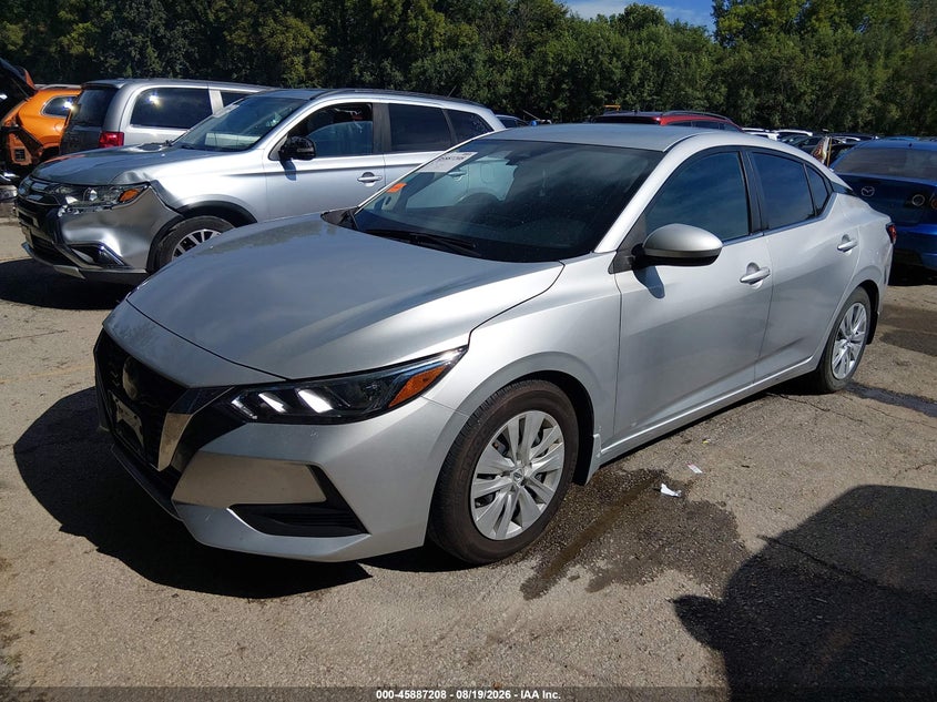 2023 NISSAN SENTRA auction photo 2