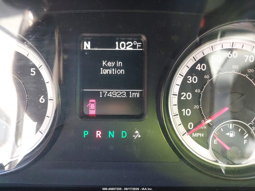 2016 RAM 1500 auction photo 7