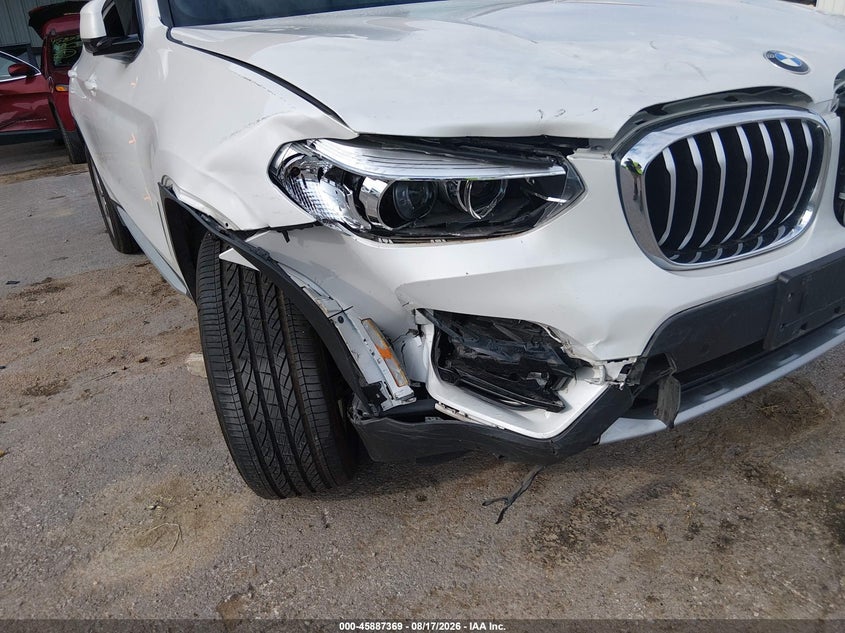 BMW X3 - zdjęcie 6
