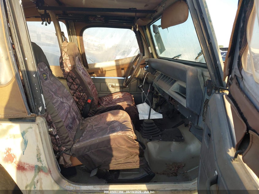 1992 JEEP WRANGLER / YJ auction photo 5