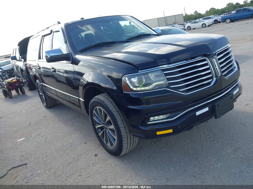 2017 LINCOLN NAVIGATOR L auction photo 1