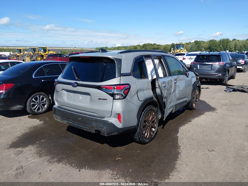 2025 SUBARU FORESTER auction photo 4