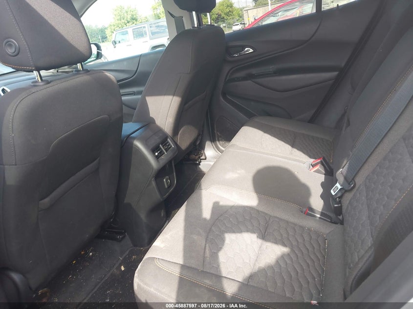 CHEVROLET EQUINOX 2019 VIN 3GNAXUEV9KS588351