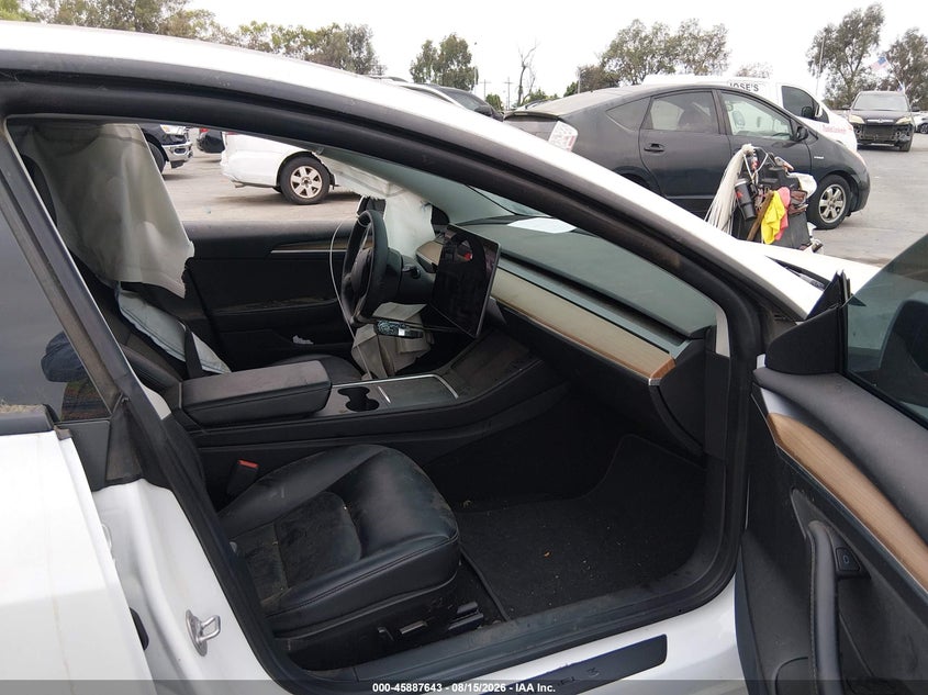 2022 TESLA MODEL 3 auction photo 5