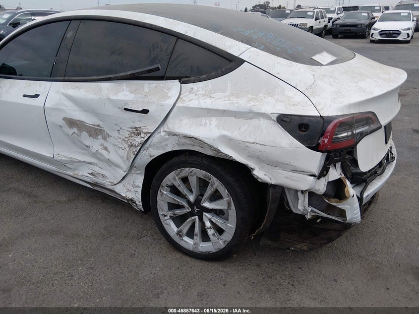 2022 TESLA MODEL 3 auction photo 6