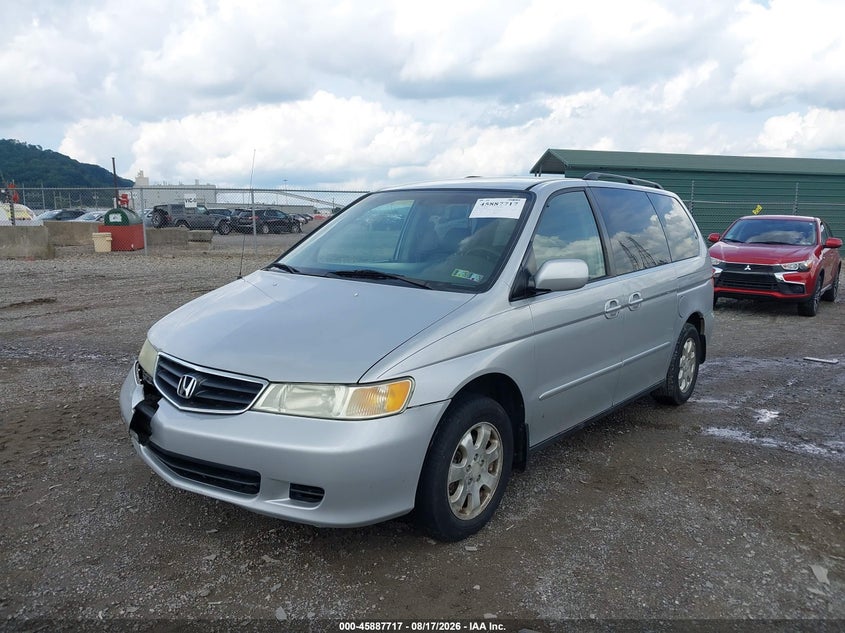 2003 Honda Odyssey, Front End, IAAI, VIN 5FNRL18093B017815 — photo 2