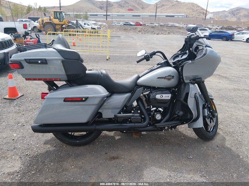 HARLEY-DAVIDSON FLTRK 2024