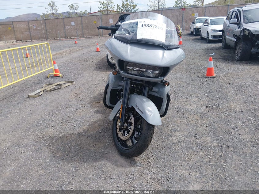 HARLEY-DAVIDSON FLTRK 2024