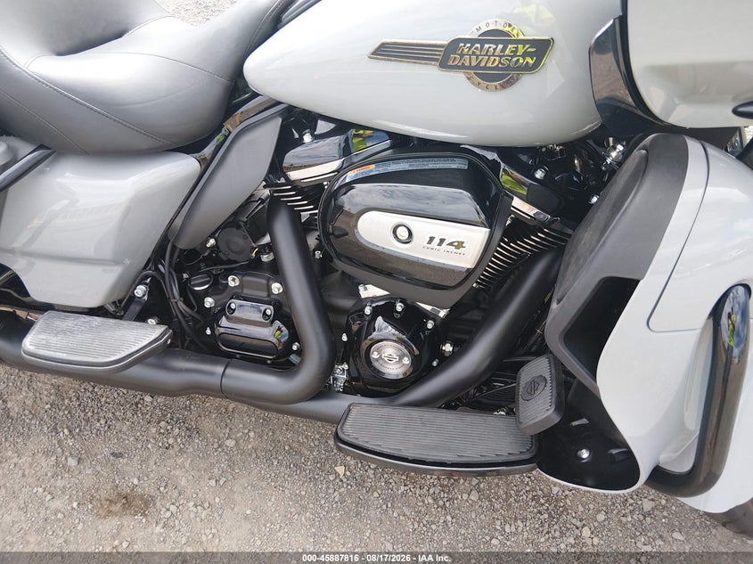 HARLEY-DAVIDSON FLTRK 2024