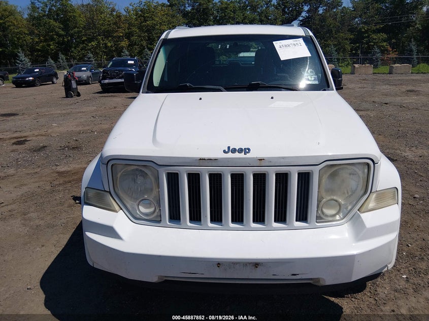 2011 JEEP LIBERTY auction photo 6