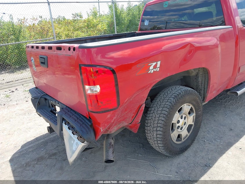 2011 CHEVROLET SILVERADO 1500 auction photo 6