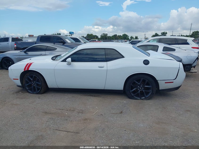 DODGE CHALLENGER - zdjęcie 14
