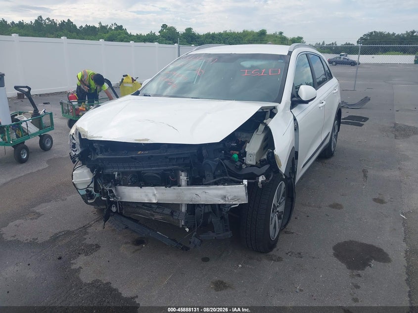 Vin: kndcb3lc9j5204587, lot: 46387165, kia niro lx 20182