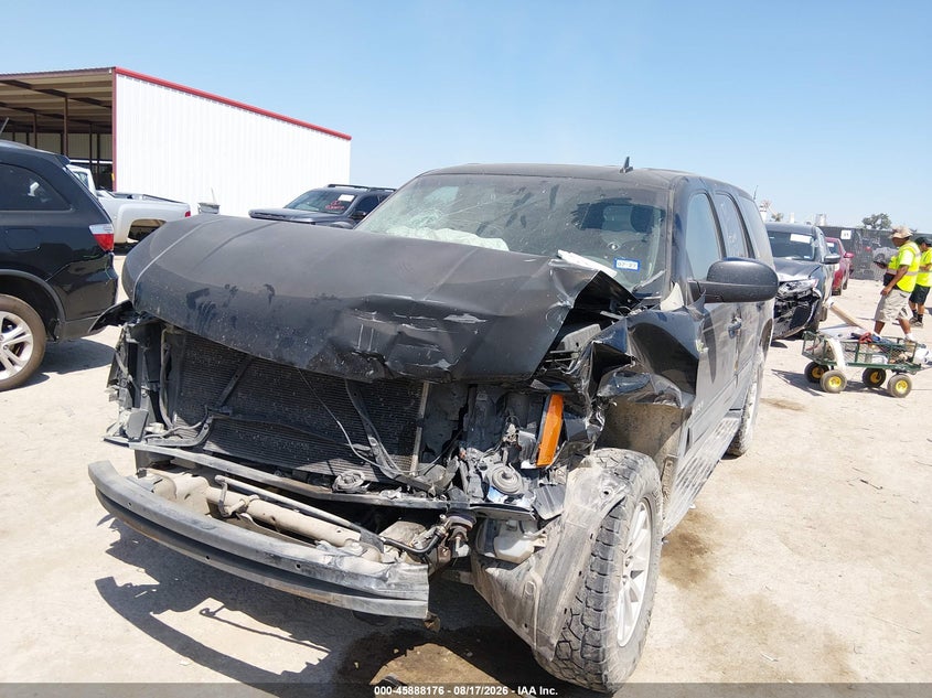 2013 CHEVROLET TAHOE HYBRID auction photo 2