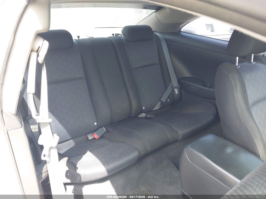2004 TOYOTA CAMRY SOLARA auction photo 8