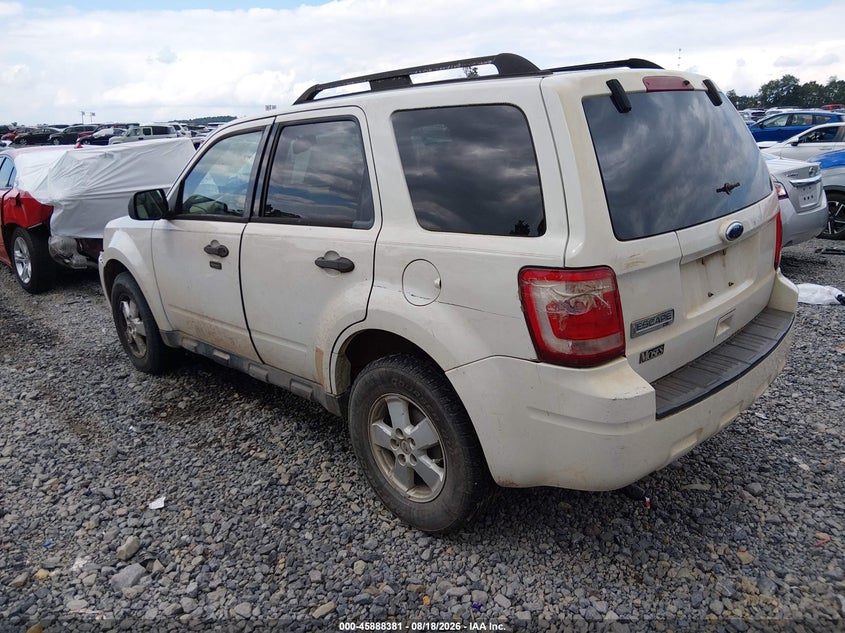 2010 FORD ESCAPE auction photo 3