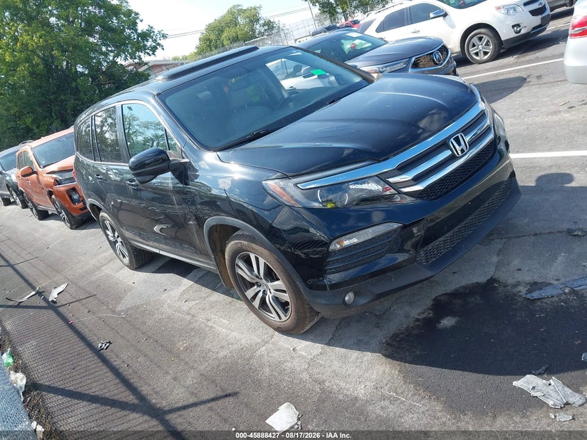2016 HONDA PILOT auction photo 1
