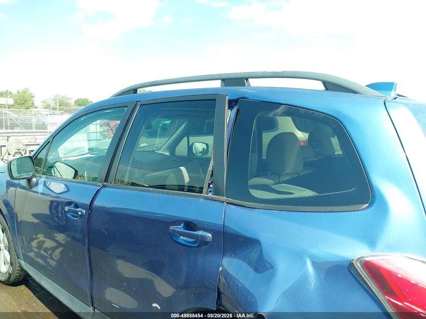 SUBARU FORESTER 2016 VIN JF2SJADC6GH479067