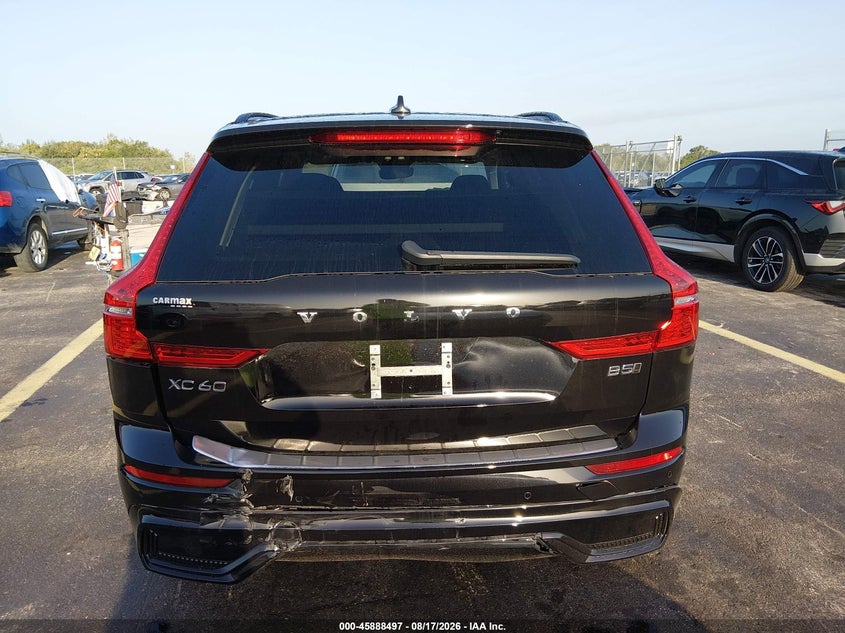 VOLVO XC60 - zdjęcie 16