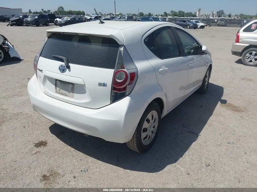 2012 TOYOTA PRIUS C auction photo 4