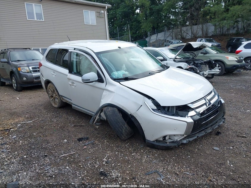 2016 MITSUBISHI OUTLANDER auction photo 1