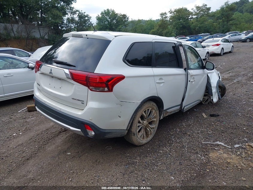 2016 MITSUBISHI OUTLANDER auction photo 4