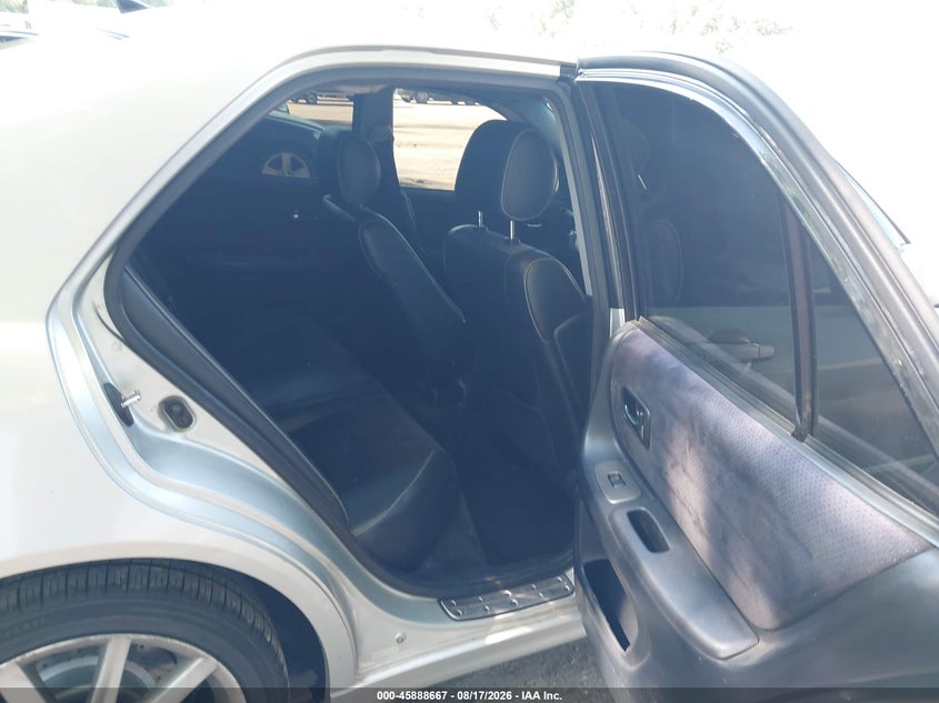 2002 LEXUS IS 300 auction photo 8