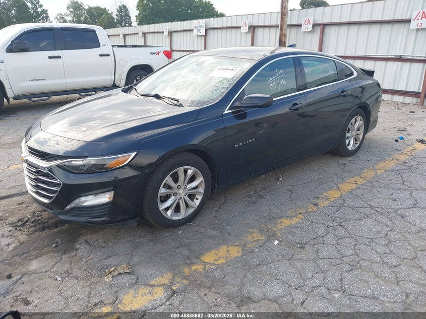 2020 Chevrolet Malibu, Удар ззаду, IAAI, VIN 1G1ZD5ST5LF091003 — фото 2