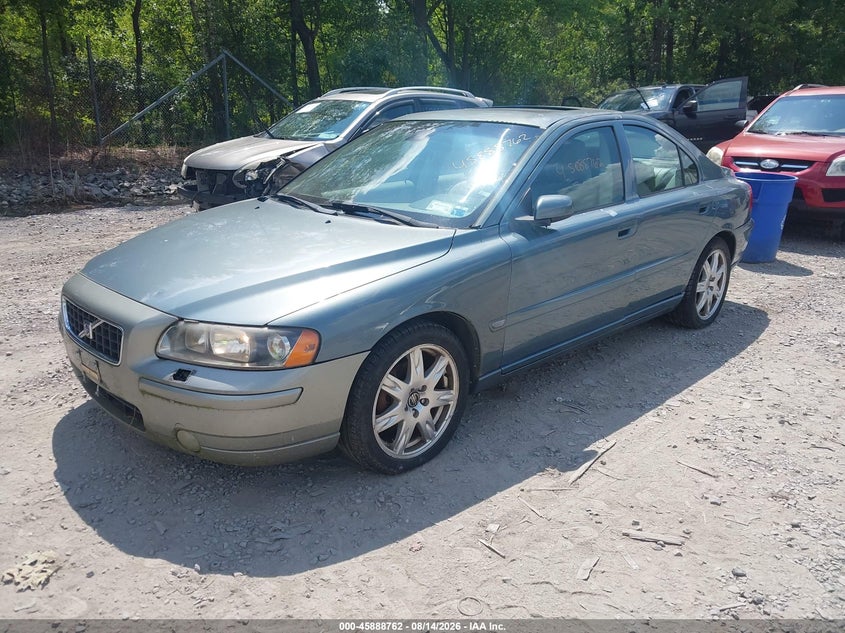 2005 VOLVO S60 auction photo 2