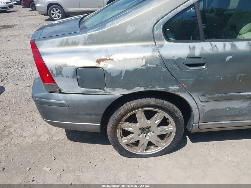 2005 VOLVO S60 auction photo 6
