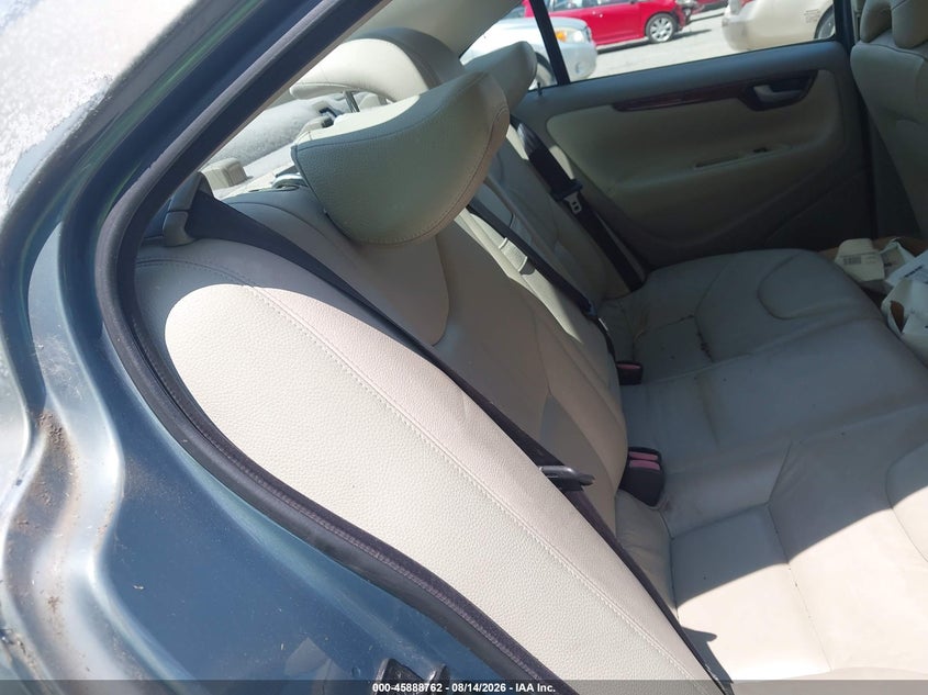 2005 VOLVO S60 auction photo 8