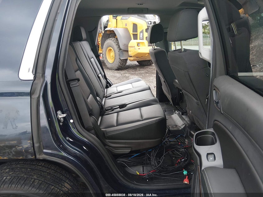 Photo 8 - CHEVROLET TAHOE