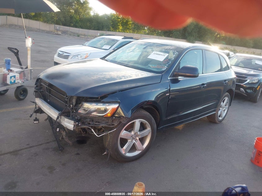 2012 Audi Q5 3.2 Premium, Front End, IAAI, VIN WA1WKAFP5CA013320 — photo 2