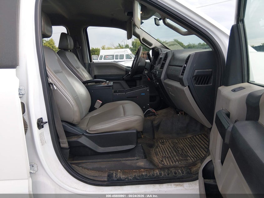 2018 FORD F-350 — zdjęcie 5
