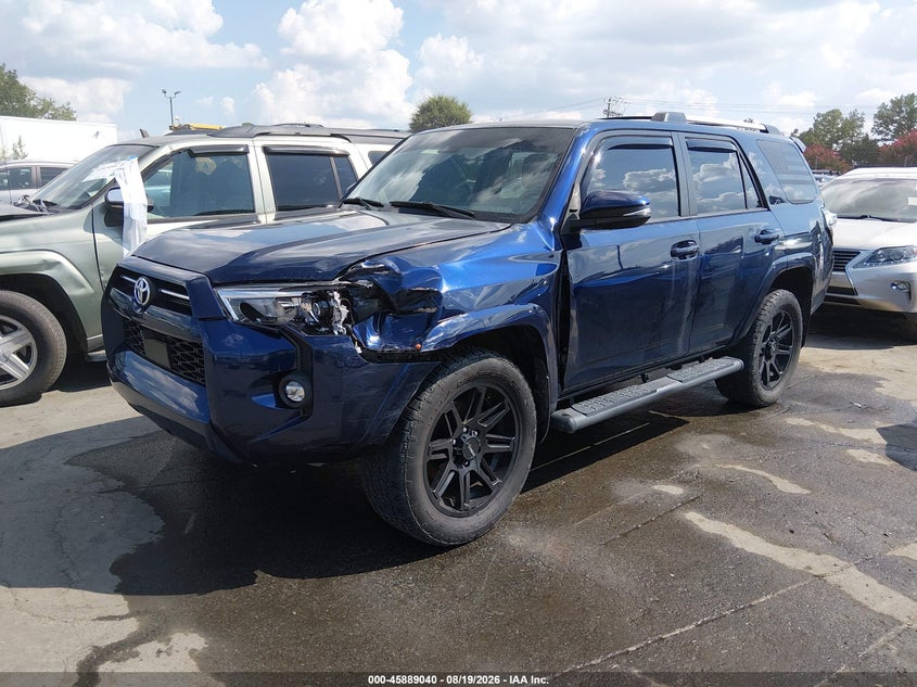 2022 Toyota 4Runner, Правый зад, IAAI, VIN JTENU5JR8N5979714 — фото 2