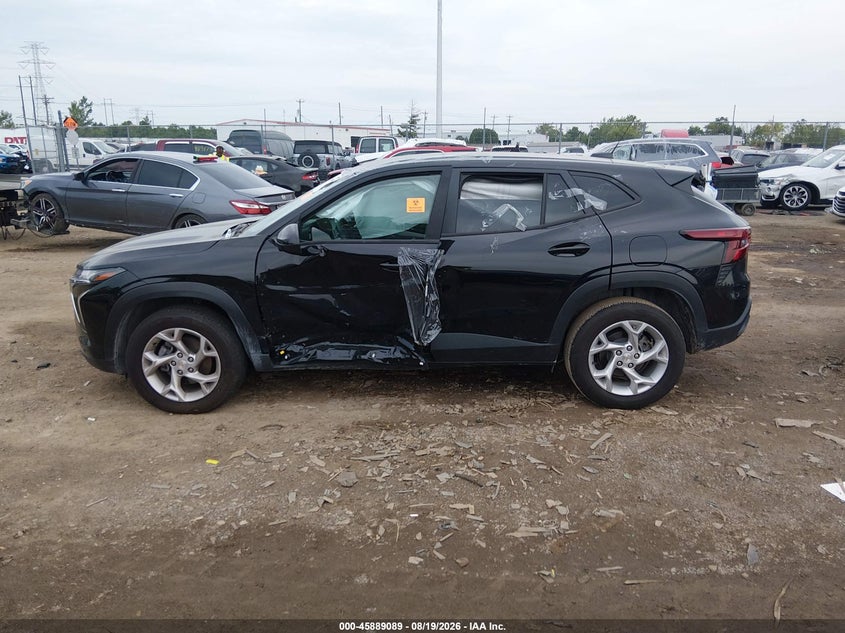 2025 CHEVROLET TRAX FWD LS · Фото 14