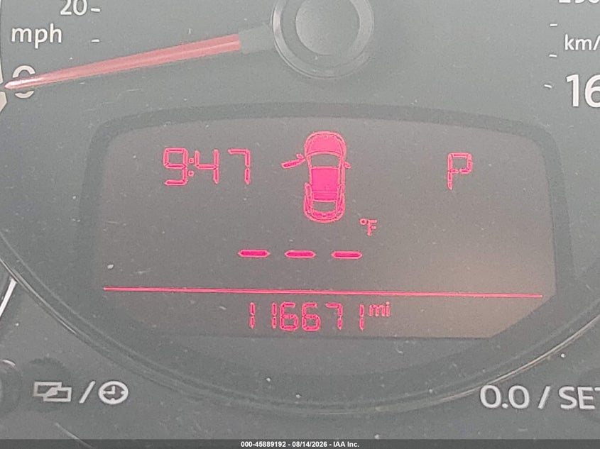 2013 VOLKSWAGEN BEETLE 2.0T TURBO · Photo 15