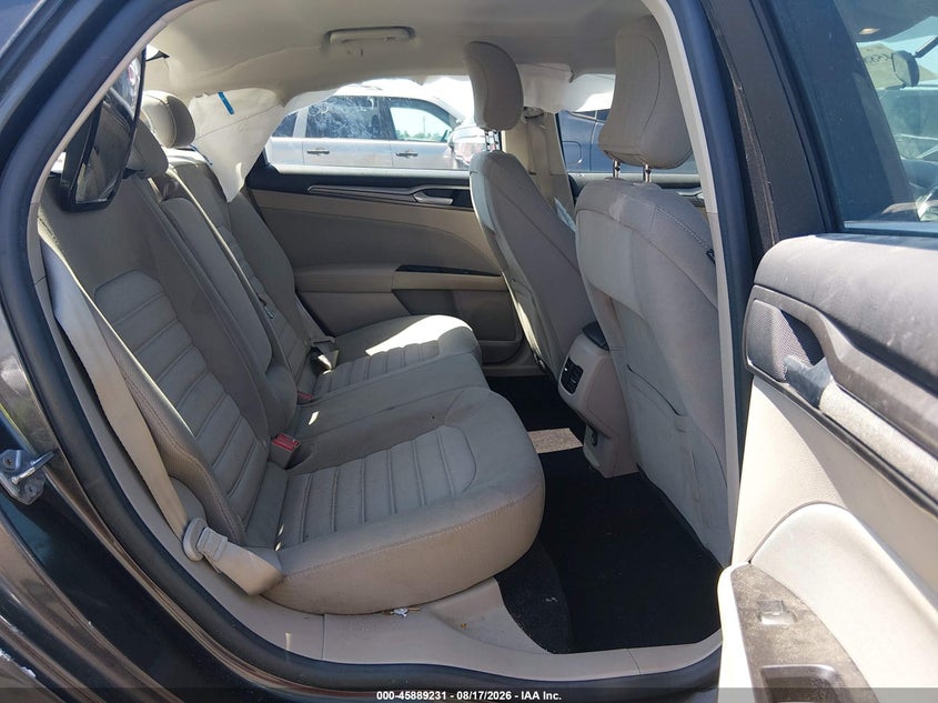 2017 FORD FUSION auction photo 8