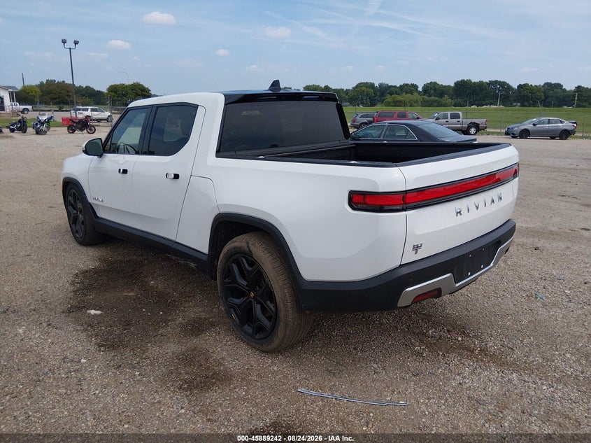 Vin: 7fptgbaa9pn029175, lot: 46388276, rivian r1t 20233