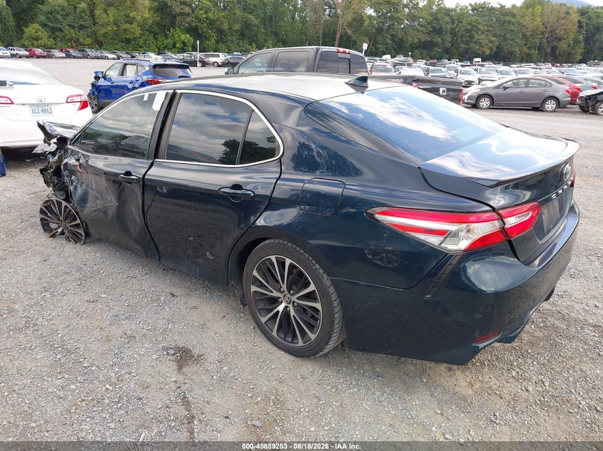 2020 TOYOTA CAMRY auction photo 3