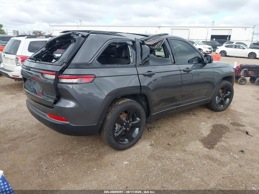 JEEP GRAND CHEROKEE - zdjęcie 4
