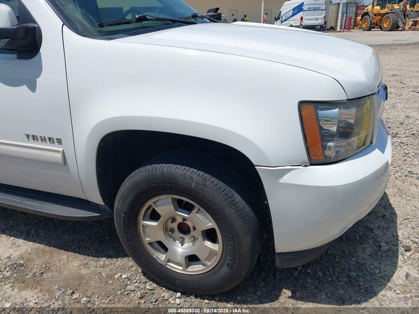 2011 CHEVROLET TAHOE auction photo 6