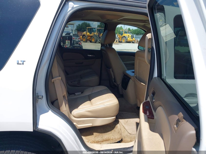 2011 CHEVROLET TAHOE auction photo 8